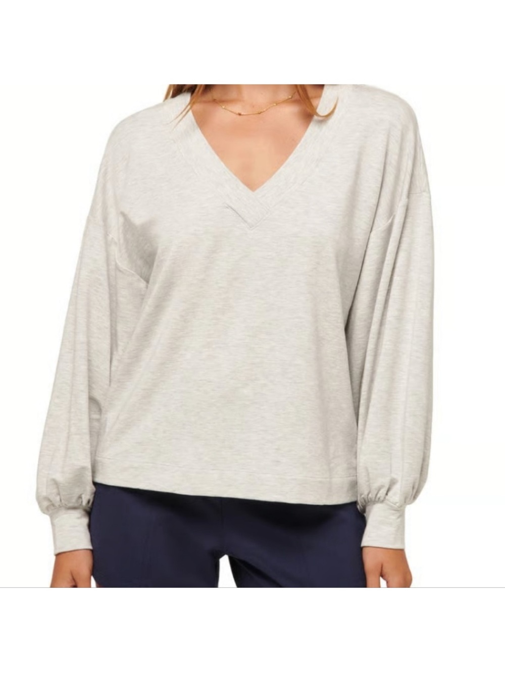 Travis Mathew Women’s size Small Cloud Terry Light Heather Grey V Neck Pullover
